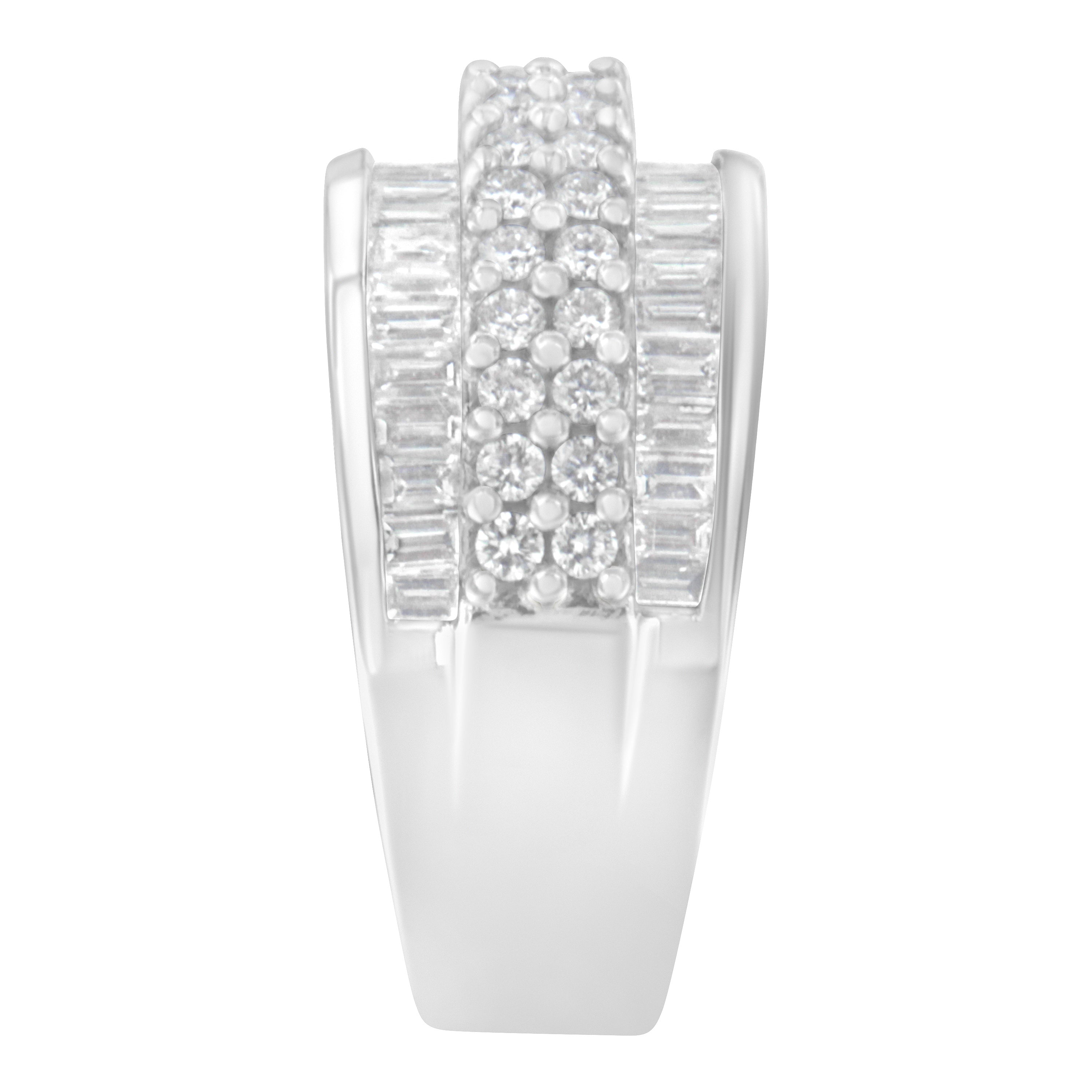 14K White Gold Round and Baguette Diamond Ring (1 1/2 Cttw, F-G Color, SI1-SI2 Clarity) - Size 8 Taven