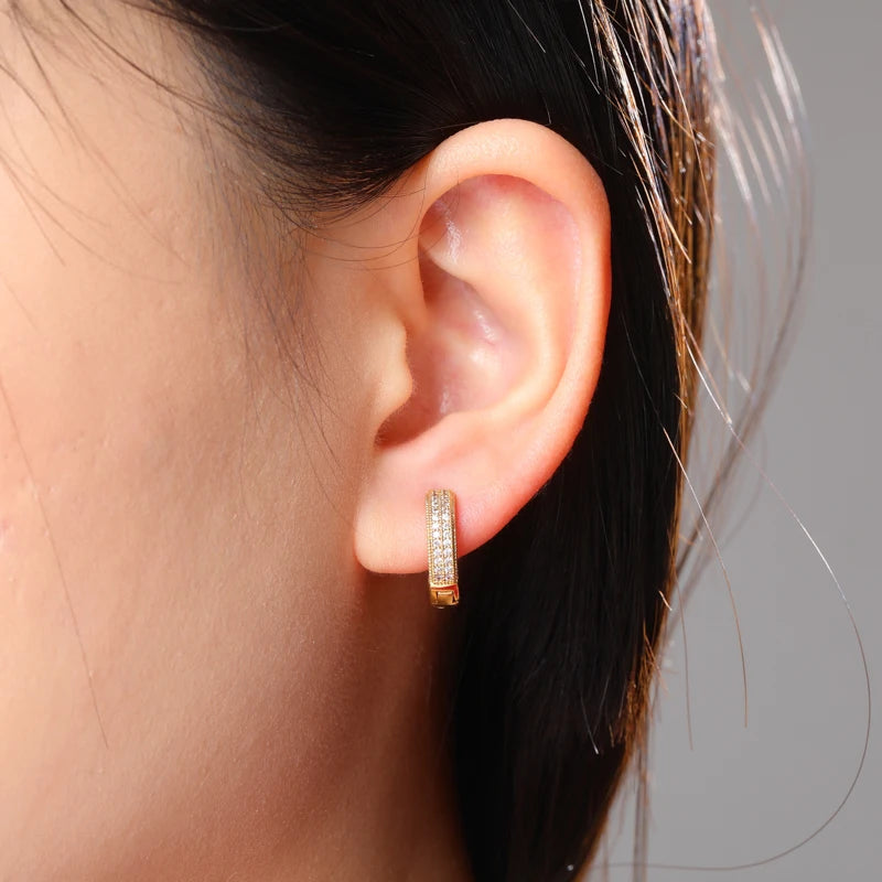 TOPGRILLZ Hip Hop Cubic Zirconia Ice Out Stud Earring Bling Fully Iced CZ Huggie Round Earrings For Men Women Jewelry