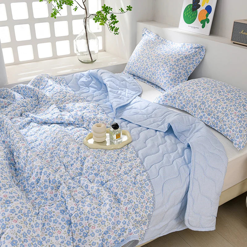 Breathable Quilted Summer Blanket Cooling Skin-friendly Comforter Soft Lightweight Quilt Well-vetilated Single Double  Duvet Set TAVEN System LLC