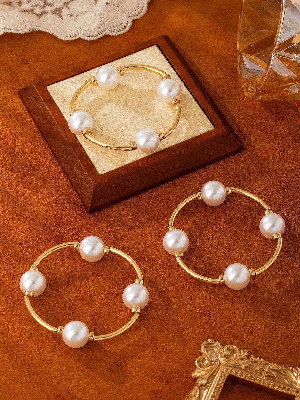 3-piece retro pearl bracelet set, European and American style, suitable for women's beach, dating, fashion photography, holiday TAVEN System LLC