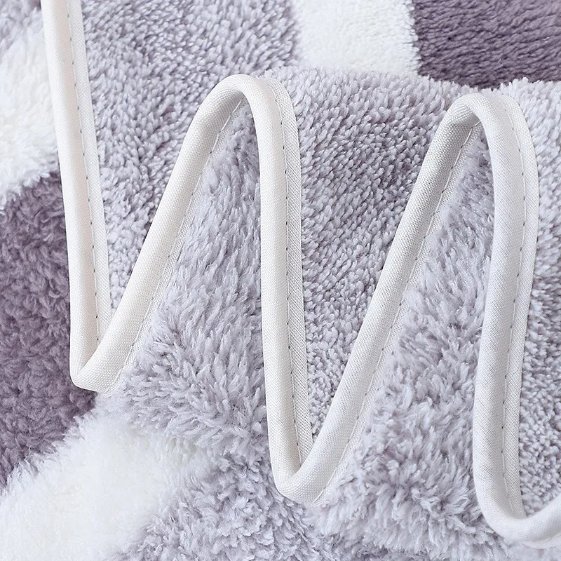 70x140cm thick bath towel strong water absorption and quick drying non shedding durable Ultra Soft - very suitable for families beaches TAVEN System LLC