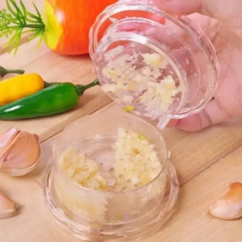 1PC New Kitchen Multifunctional Garlic Crusher Manual Garlic Press Roll Crusher Chopper Home Appliance Kitchen Gadgets Accessori TAVEN System LLC