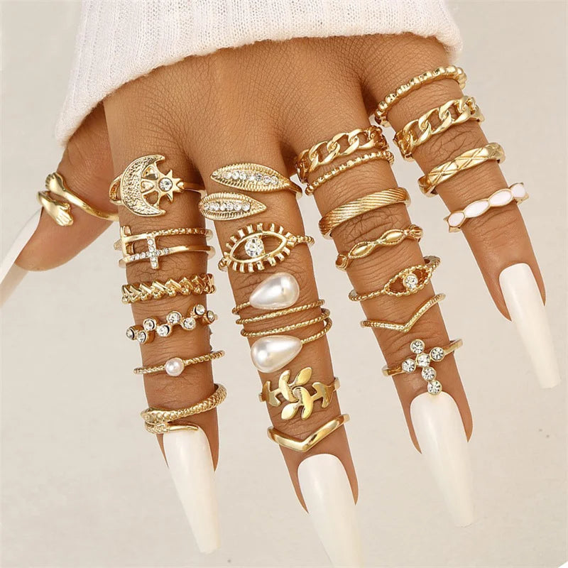 Fashion Geometric Knuckle Rings Set For Women Vintage Crystal Heart Gold Color Rings Girls Party Jewelry Accessories Gifts 2025 TAVEN System LLC