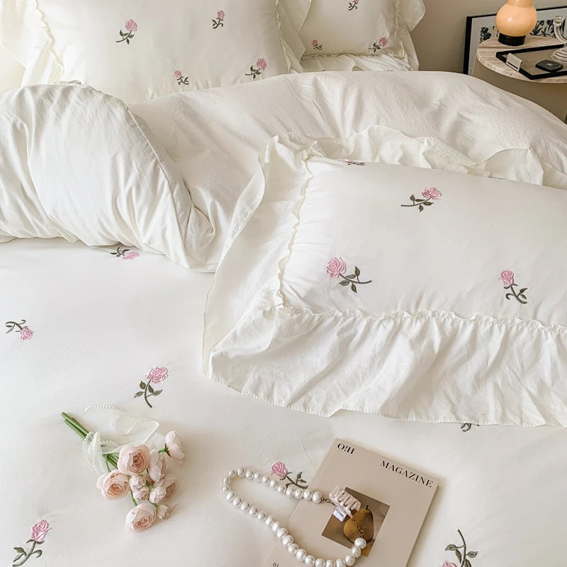 3pcs Rose Embroidered Duvet Cover Set (1*Duvet Cover + 2*Pillowcase, Without Core), Princess Style Lace Bedding Set TAVEN System LLC