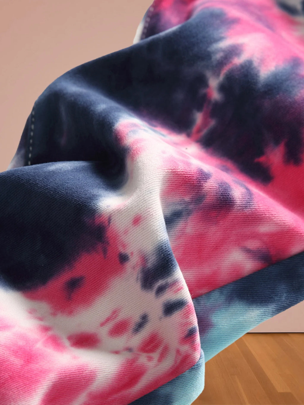 Europe and America wind new men's high street jeans tie-dyed red and blue contrast elastic street motorcycle youth fashion casua TAVEN System LLC