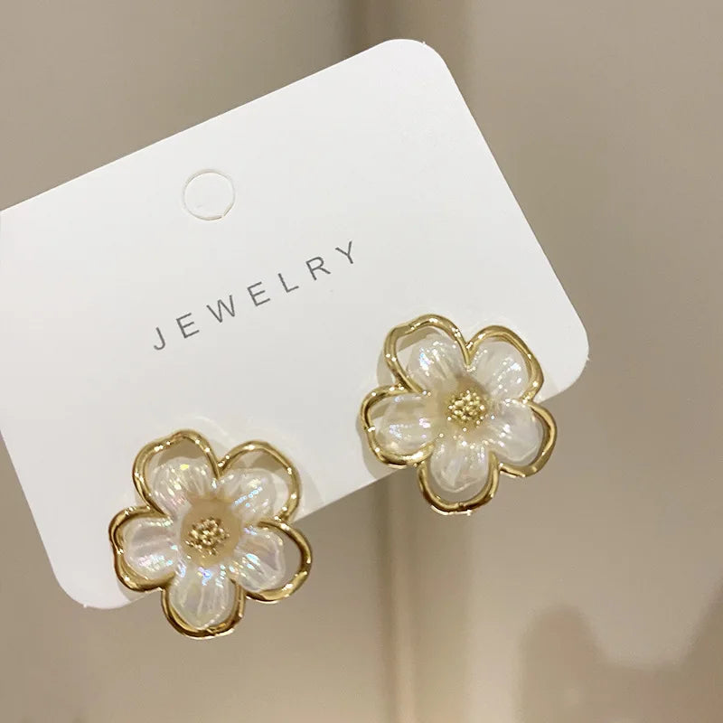 Cute Small White Flower Earrings for Women Party Golden Acrylic Plant Floral Stud Earrings Wedding Party Elegant Korean Jewelry TAVEN System LLC
