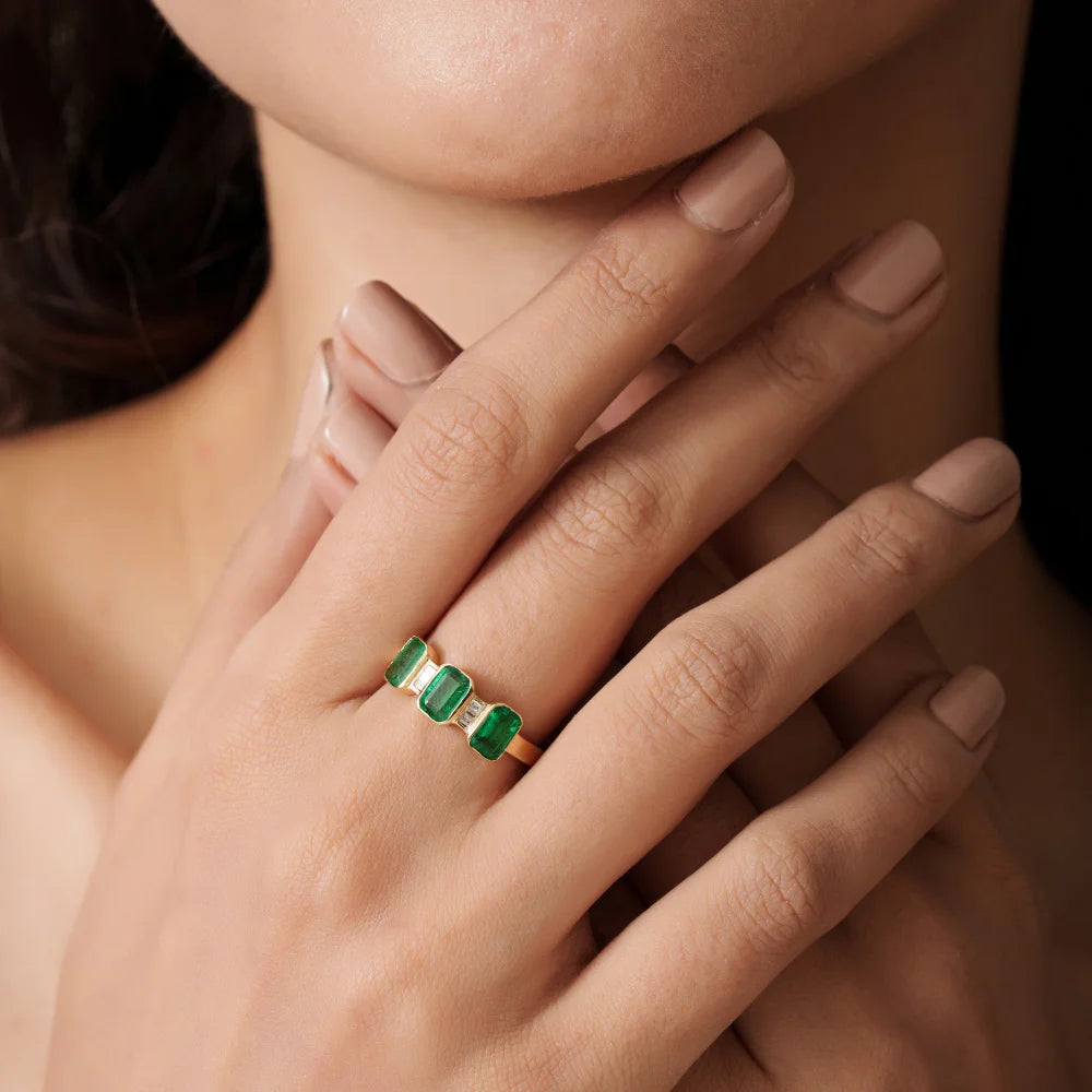 Best Trending Products 14K Real Yellow Gold Natural Emerald & Diamond Stacking Three Stone Ring Factory Wholesale Price Jewelry TAVEN System LLC