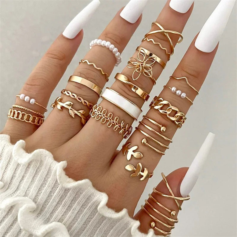 Fashion Geometric Knuckle Rings Set For Women Vintage Crystal Heart Gold Color Rings Girls Party Jewelry Accessories Gifts 2025 TAVEN System LLC
