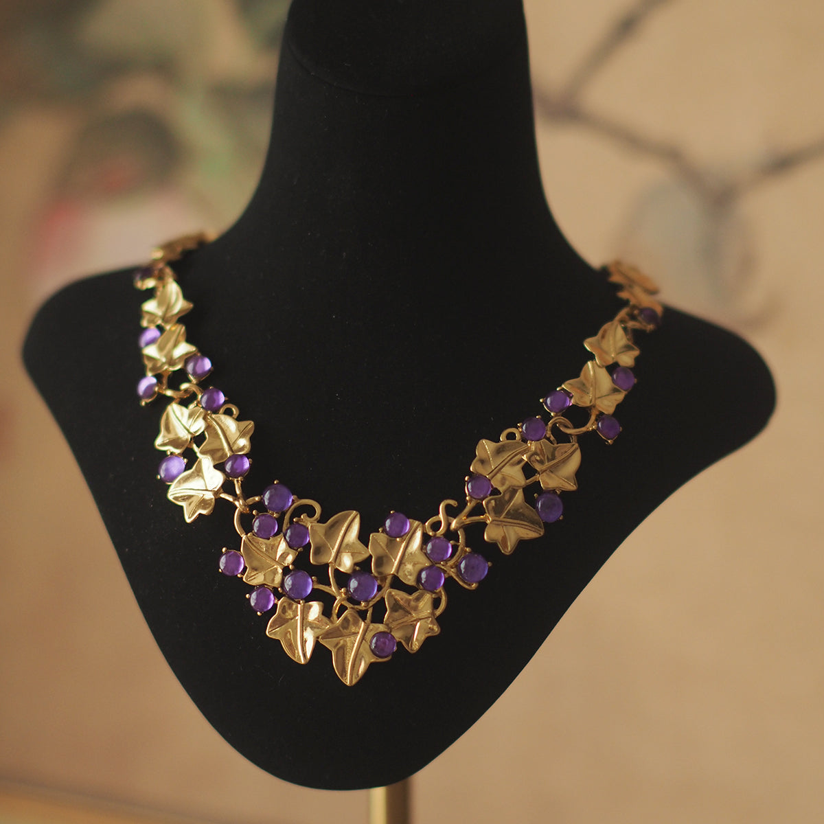 Vintage Grape Matte Niche Vintage Gemstone Necklace Taven
